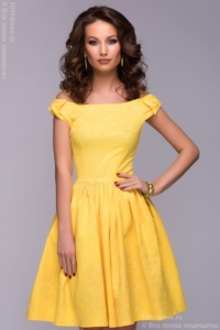 Короткое платье желтого цвета с бантиками на плечах купить в Воронеже