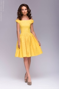 Короткое платье желтого цвета с бантиками на плечах купить в интернет-магазине