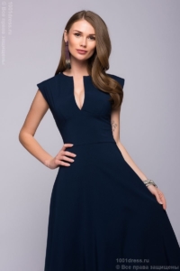 Длинное темно-синее платье с глубоким декольте купить в интернет-магазине
