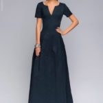 Вечернее платье макси темно-синего цвета с вырезом на груди dm00383db-3