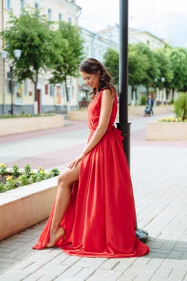 Красное платье в пол в греческом стиле из шифона купить в интернет-магазине
