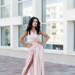 Пудровое платье в пол в греческом стиле из шелка zd00238pw-1