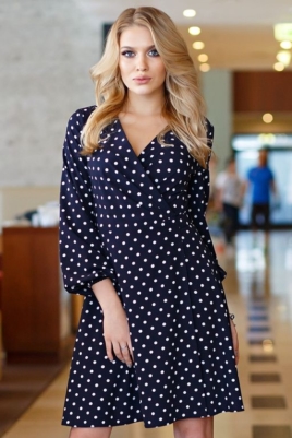 Короткое платье с запахом темно-синего цвета в горошек купить в интернет-магазине