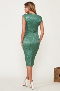 Купить Светло-зеленое платье-футляр из жаккарда с вырезом на груди с бесплатной доставкой